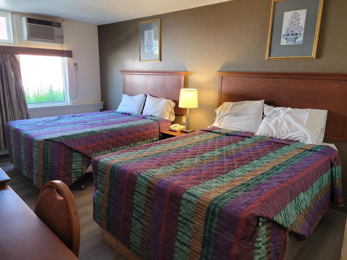 Canadiana Motel Sudbury Luaran gambar