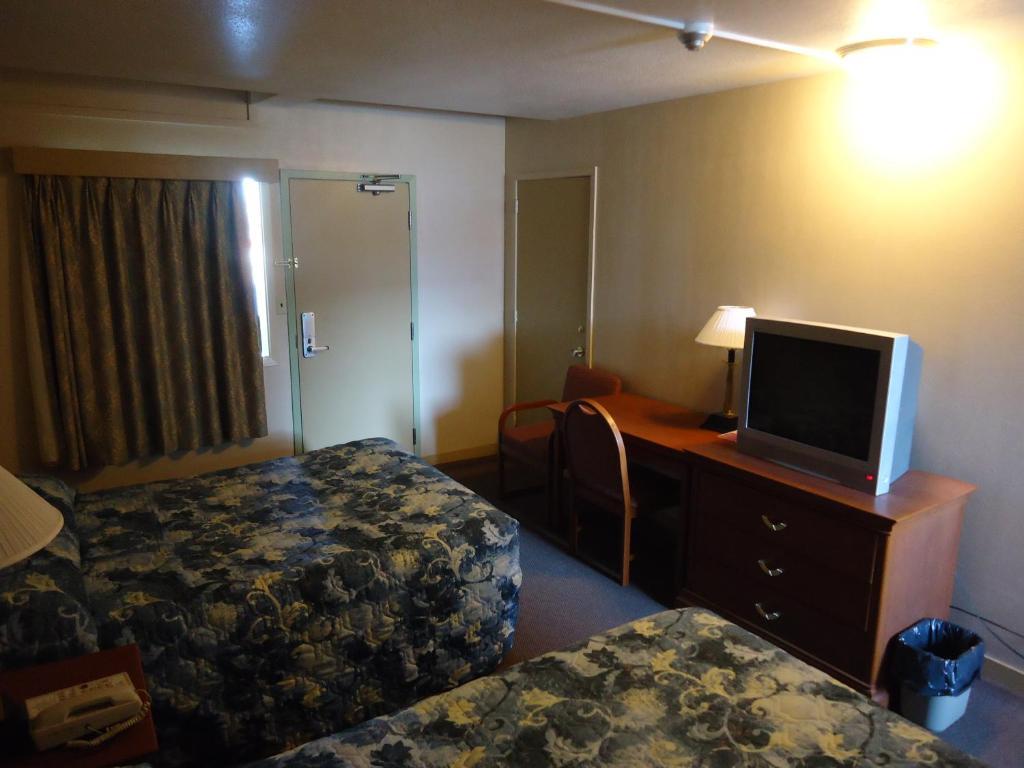 Canadiana Motel Sudbury Luaran gambar